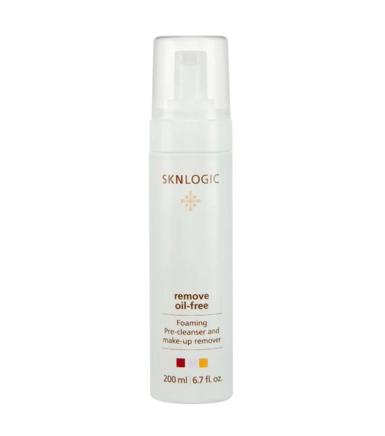 SKNLogic - Remove - Oil-Free Foaming Pre-Cleanser & Makeup Remover - 200ml